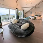Luxurious With Pool * Échenevex